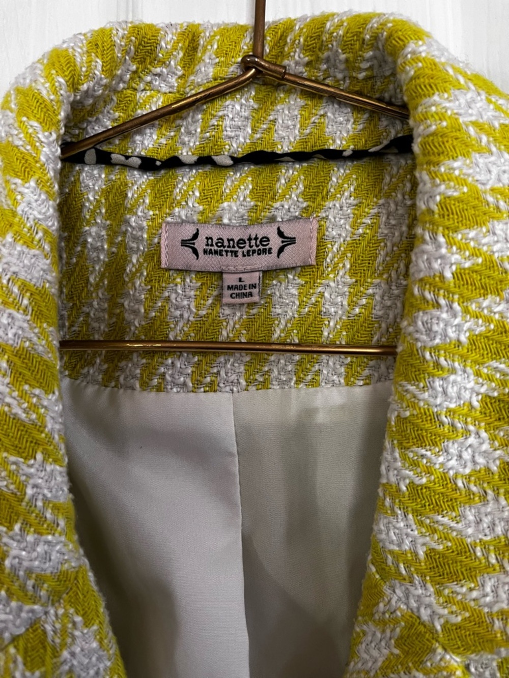 Nanette Lepore Lime and White Houndstooth Sleeveless Blazer Vest - Picture 2 of 11